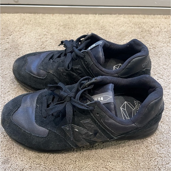 New Balance Classic 574 Running Sneakers, Black Suede. Women size 8 - Picture 3 of 4